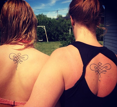 Cool Design Mother Daughter Tattoo Design
