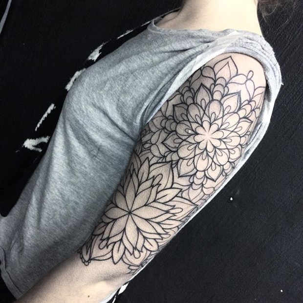 Women's Mandala Half Sleeve