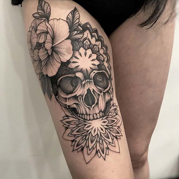 Stylish Skull Thigh Tattoo