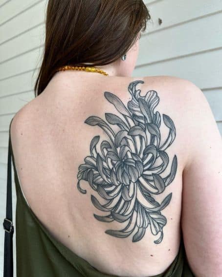Chrysanthemum Tattoo on Back Shoulder