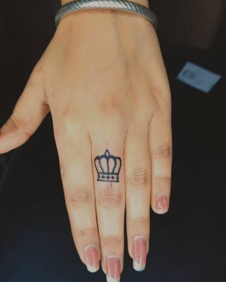 Crown Tattoo on FInger