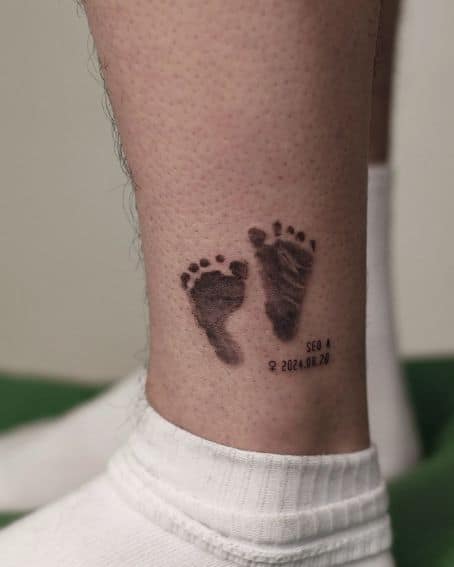 Lettering Baby Footprint Tattoo Design
