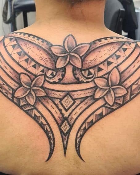 Necklace-style Polynesian tattoo art