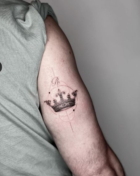 Special Crown Tattoo on Hand