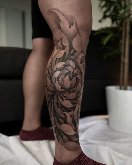 The 3D-Shaded Chrysanthemum Tattoo Art on the Leg