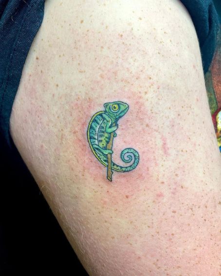 Tiny Chameleon Walk-In Tattoo