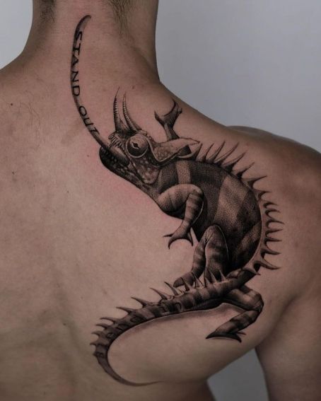 Wild Chameleon Tattoo on Back Shoulder